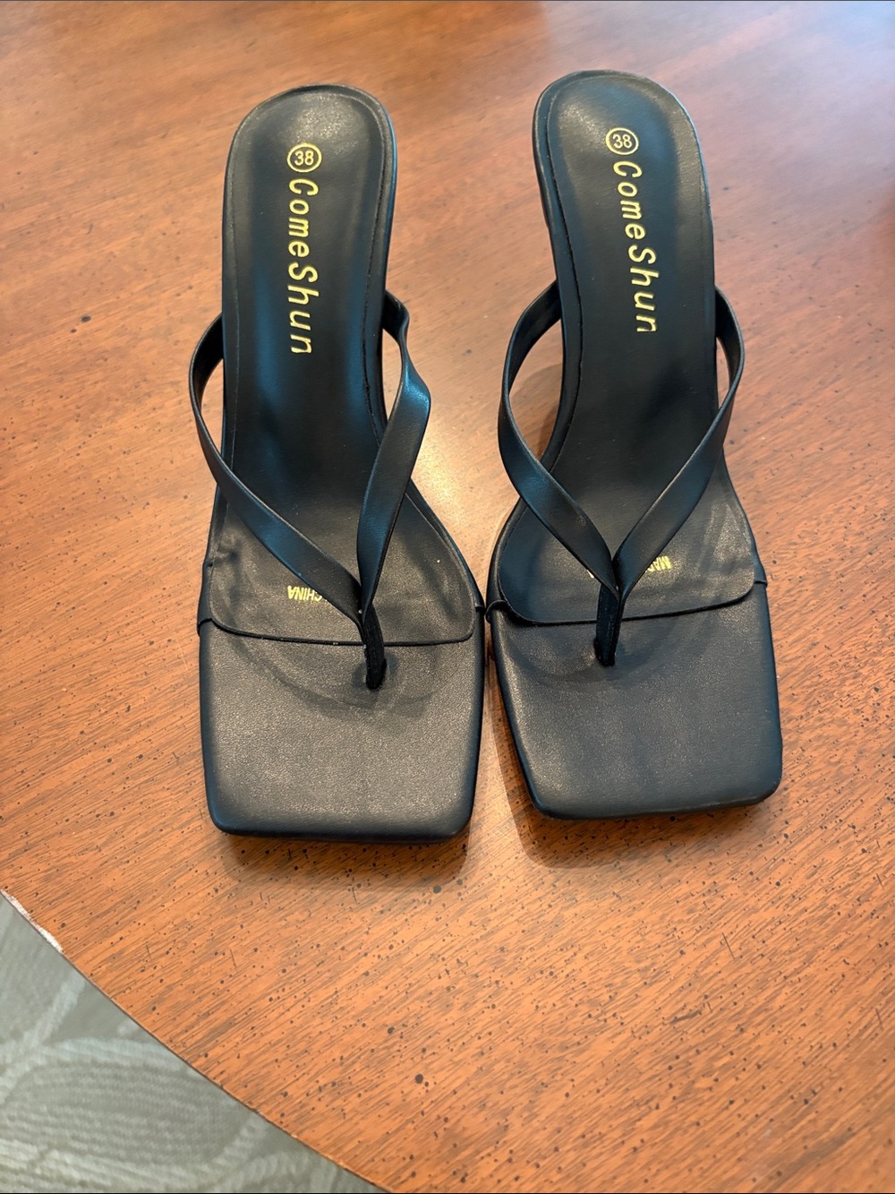 Black Square-Toe Thong Flip Flop Sandals for Women